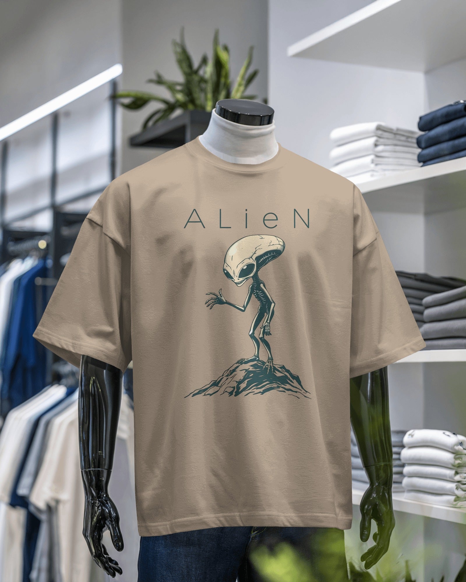 Alien Simple Oversized Tee