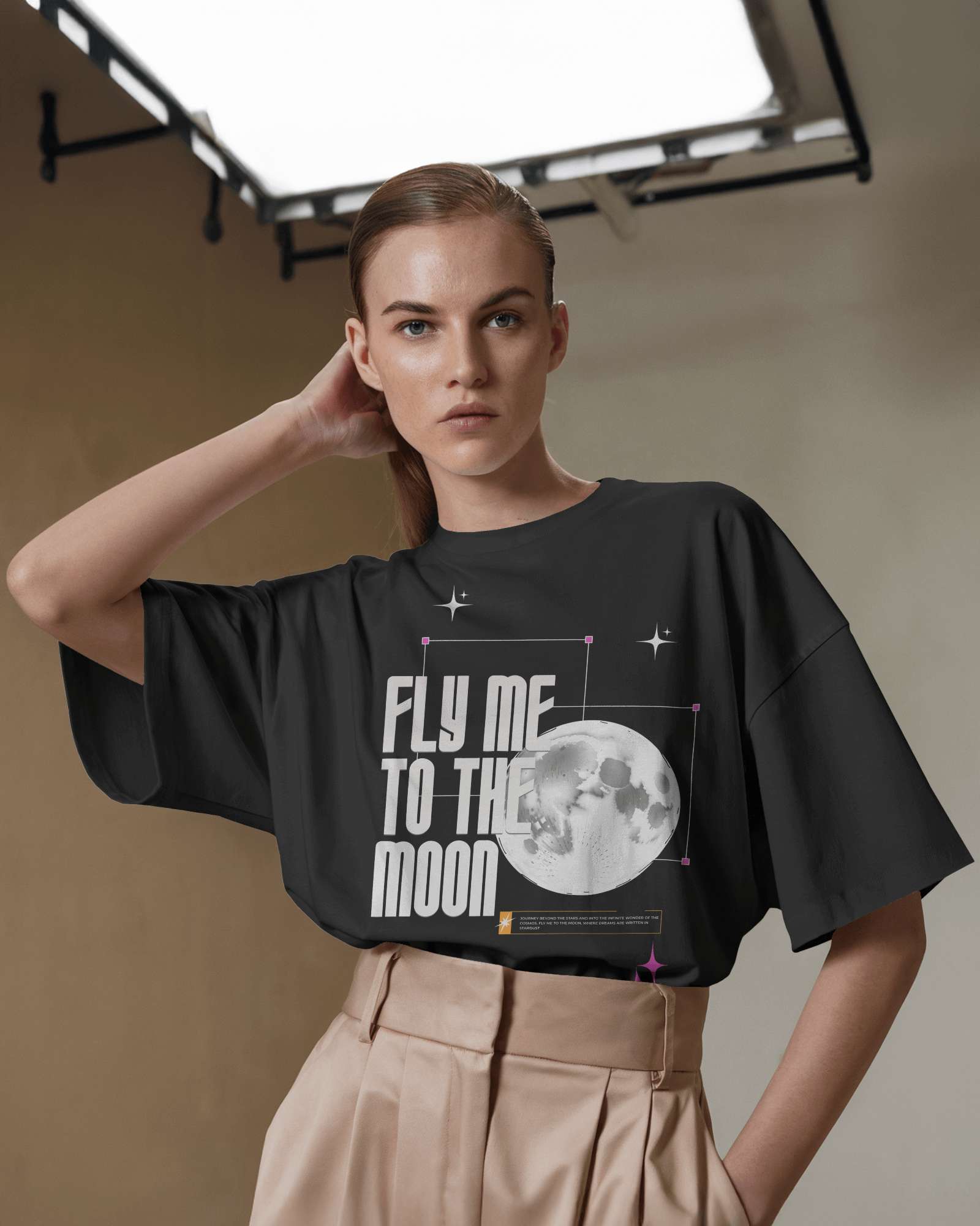 Fly me to the Moon Oversized Tee